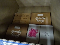 Partij partylite kaarsen, geurproducten en woningaccessoires, circa 1530 items - afbeelding 19 van  26