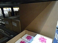 Partij partylite kaarsen, geurproducten en woningaccessoires, circa 2120 items - afbeelding 1 van  21