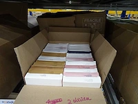 Partij partylite kaarsen, geurproducten en woningaccessoires, circa 2680 items - afbeelding 12 van  28