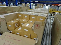 Partij partylite kaarsen, geurproducten en woningaccessoires, circa 2680 items - afbeelding 27 van  28
