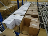Partij partylite kaarsen, handcrème en woningaccessoires, circa 2330 items - afbeelding 15 van  25
