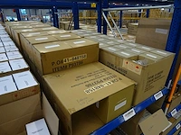Partij partylite kaarsen, huidverzorging en woningaccessoires, circa 2105 items - afbeelding 17 van  25