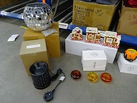 Partij partylite kaarsen, huidverzorging en woningaccessoires, circa 2105 items - afbeelding 19 van  25
