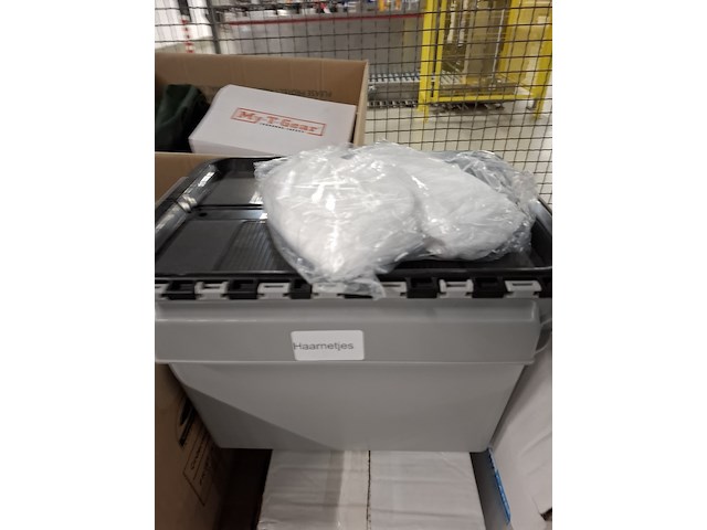 Partij pbm materiaal o.a. kleenguard - afbeelding 6 van  10