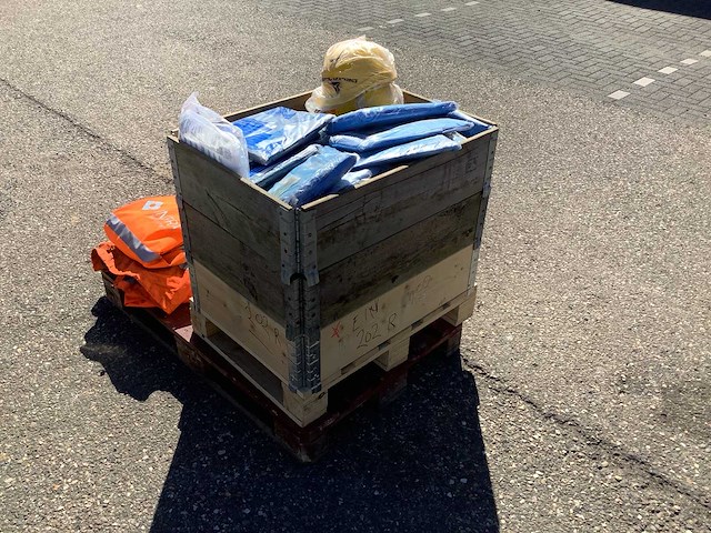 Partij pbm’s en werkkleding - afbeelding 5 van  10