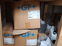 Partij pe materiaal o.a. gf, berlimo - afbeelding 33 van  53