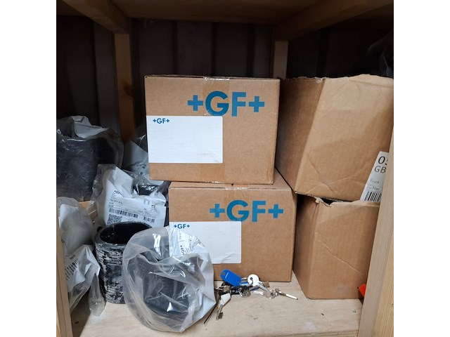 Partij pe materiaal o.a. gf, berlimo - afbeelding 40 van  53