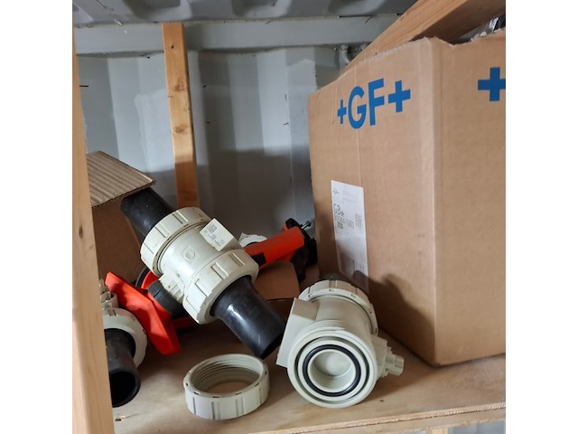 Partij pe materiaal o.a. gf, geberitt - afbeelding 21 van  62