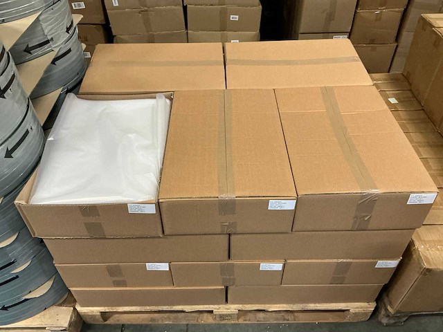 Partij p.e zakken 100x155x0,1 (1000x) - afbeelding 1 van  3