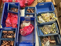 Partij persfittingen en installatiematerialen - afbeelding 4 van  4