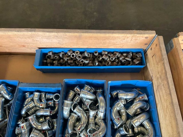 Partij persfittingen - afbeelding 2 van  6