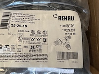 Partij perskoppelingen en schuifhulzen rehau, rautitan en rautherm - afbeelding 8 van  11