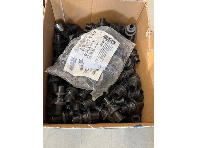 Partij perskoppelingen en schuifhulzen rehau, rautitan en rautherm - afbeelding 10 van  11