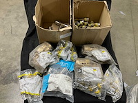 Partij perskoppelingen - afbeelding 1 van  2