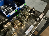 Partij persluchtkoppelingen - afbeelding 3 van  5