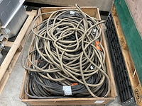 Partij perslucht/waterslangen - afbeelding 1 van  2