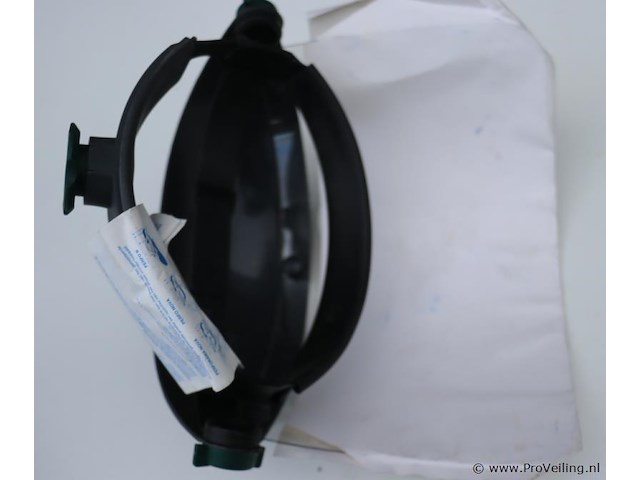 Partij persoonlijke beschermingsmiddelen o.a. gehoorbeschermer, handschoenen & veiligheidsvest - afbeelding 2 van  4