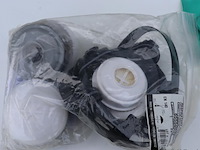 Partij persoonlijke beschermingsmiddelen o.a. honeywell flexy veiligheidsbril 6004, gehoorbeschermer & handschoenen - afbeelding 2 van  6