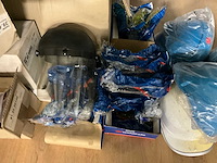 Partij persoonlijke beschermingsmiddelen - afbeelding 3 van  5