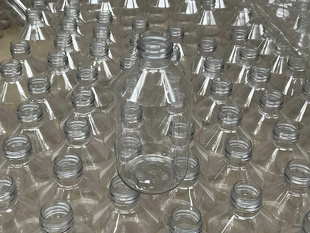 Partij petflessen 200ml - afbeelding 2 van  2