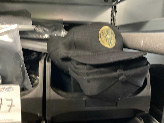 Partij pet/mutsen 220x - afbeelding 3 van  16