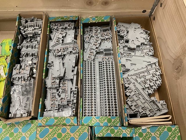 Partij phoenix contact installatiemateriaal - afbeelding 9 van  9