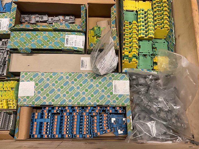 Partij phoenix contact installatiemateriaal - afbeelding 7 van  7