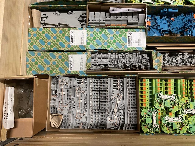 Partij phoenix contact installatiemateriaal - afbeelding 5 van  9