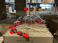 Partij pick bonne fete maman wood 5,5x7cm+50cm stick red (5000x) - afbeelding 1 van  4