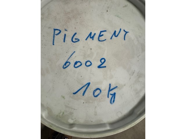 Partij pigment, diverse kleuren - afbeelding 2 van  7