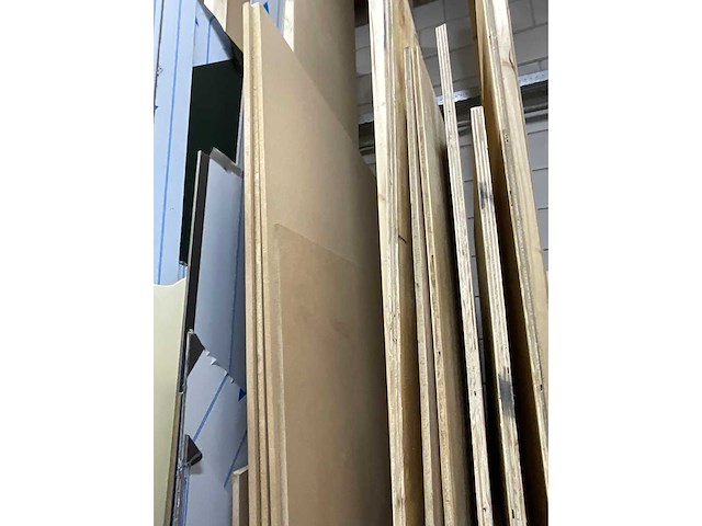 Partij plaatmateriaal; waaronder hpl - afbeelding 13 van  13