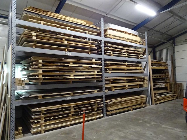 Partij plaatmateriaal - afbeelding 1 van  16