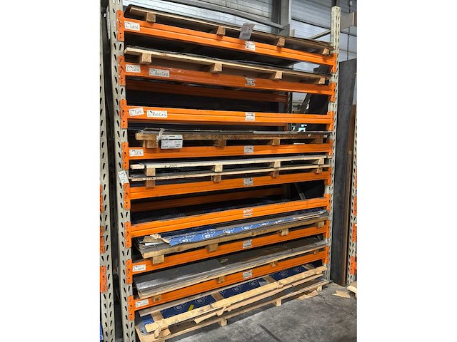 Partij plaatmateriaal - afbeelding 6 van  17