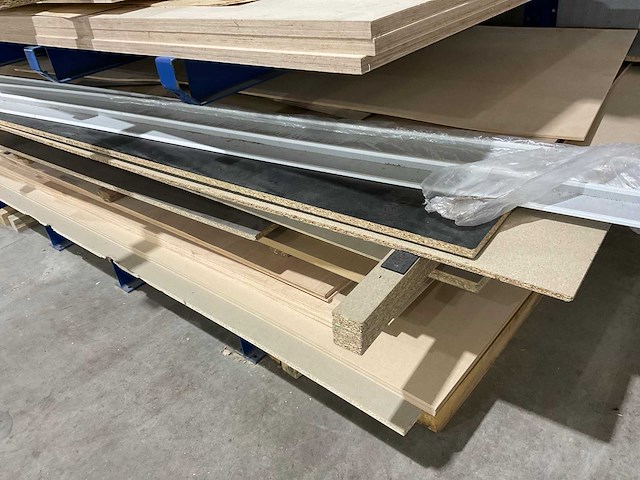 Partij plaatmateriaal - afbeelding 6 van  7