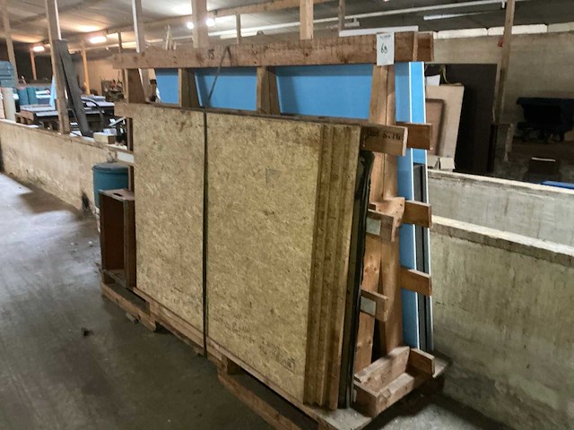 Partij plaatmateriaal - afbeelding 1 van  7