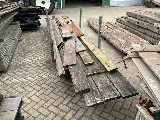 Partij planken en balken - afbeelding 4 van  7