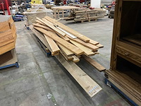 Partij planken - afbeelding 2 van  5