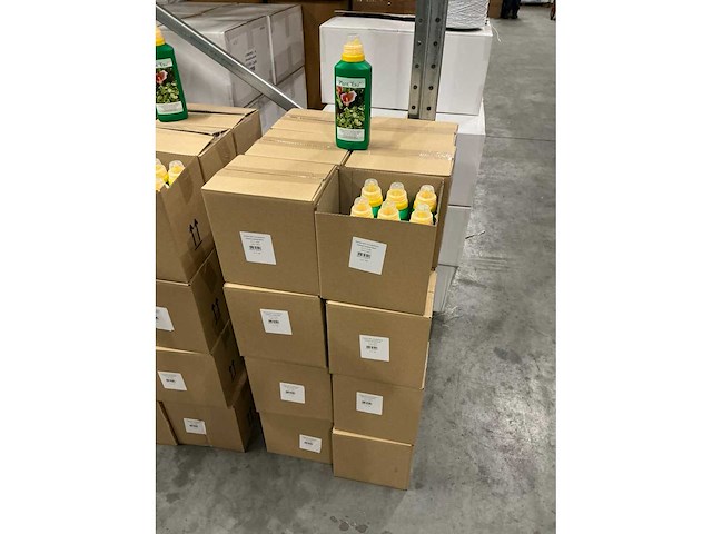 Partij plant ‘eau vloeibare meststof voor kamer,balkon&tuinplanten 500ml (191x) - afbeelding 2 van  5