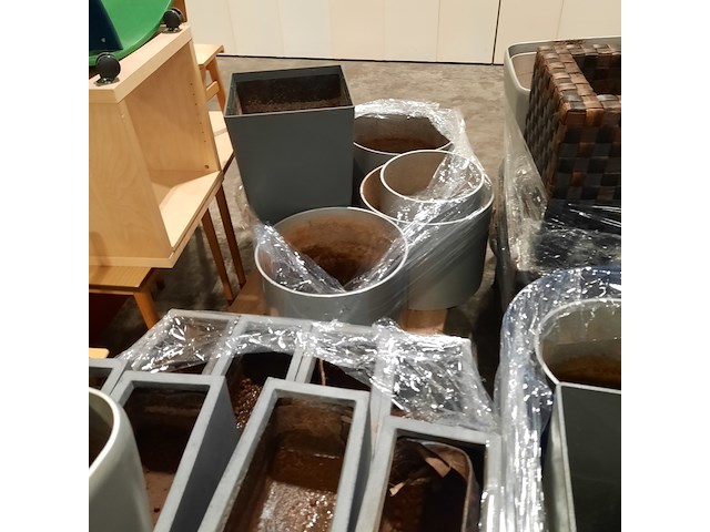 Partij plantenbakken - afbeelding 4 van  12