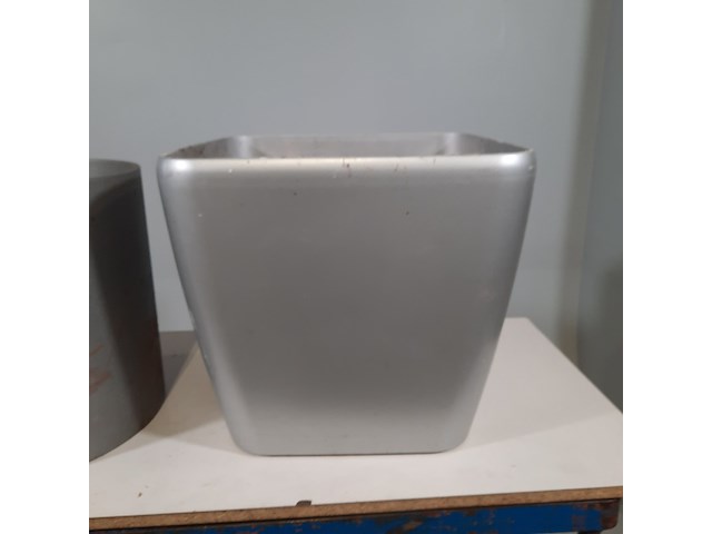 Partij plantenbakken - afbeelding 7 van  12