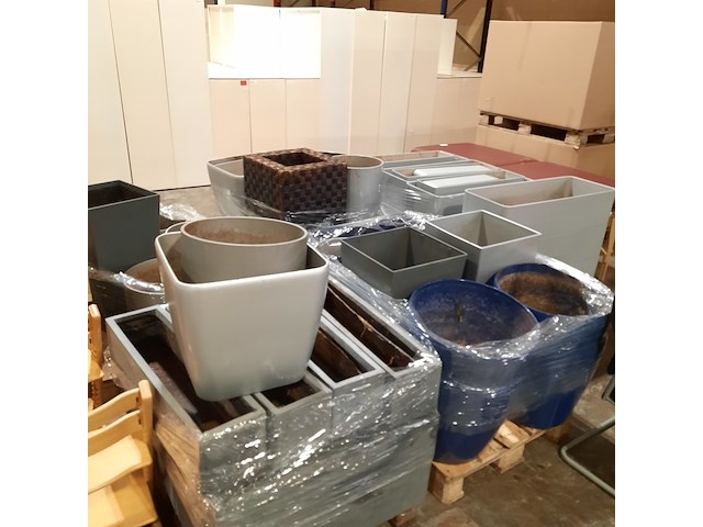 Partij plantenbakken - afbeelding 9 van  12