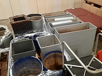 Partij plantenbakken - afbeelding 11 van  12