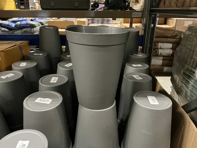 Partij plantenpotten ø18cm h23cm (880x) - afbeelding 1 van  3