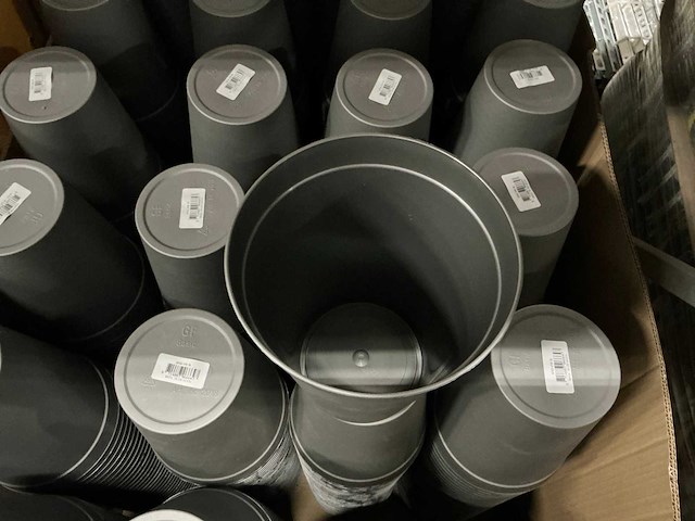 Partij plantenpotten ø18cm h23cm (880x) - afbeelding 3 van  3