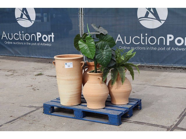 Partij plantenpotten met kunstplanten 4stuks - afbeelding 1 van  1