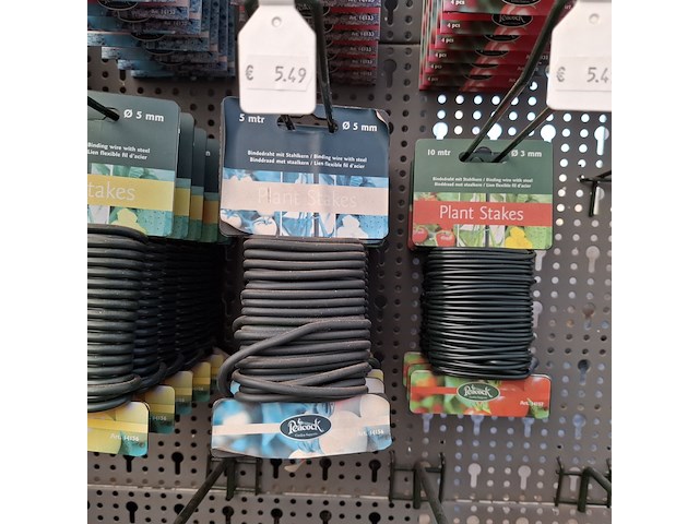 Partij plantensteunen en toebehoren o.a. peacock - afbeelding 2 van  55