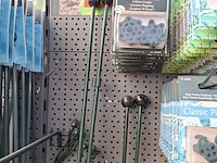 Partij plantensteunen en toebehoren o.a. peacock - afbeelding 21 van  55