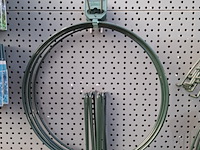 Partij plantensteunen en toebehoren o.a. peacock - afbeelding 26 van  55