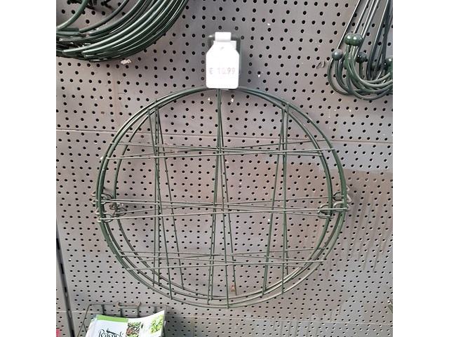 Partij plantensteunen en toebehoren o.a. peacock - afbeelding 30 van  55