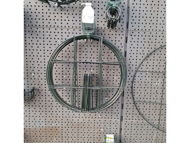 Partij plantensteunen en toebehoren o.a. peacock - afbeelding 33 van  55